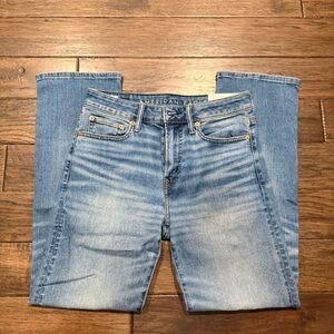 American Eagle Outfitters Men's Airflex + Ultrasoft Relaxed Straight Jeans 29x30